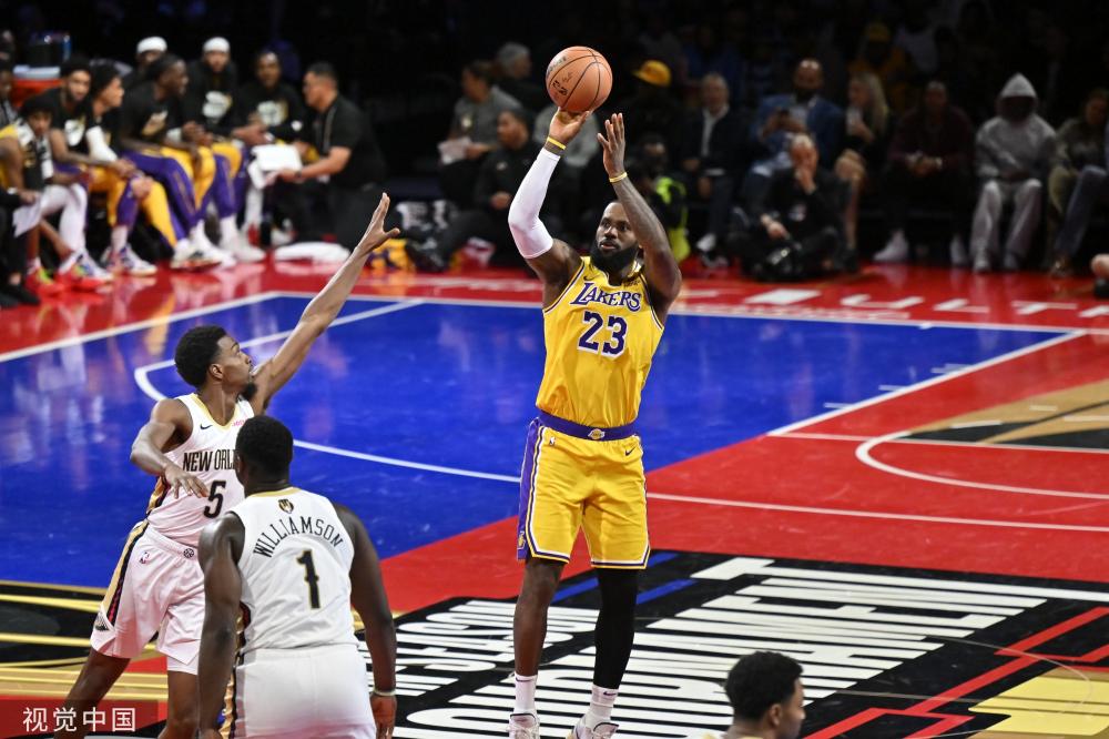 的赛场上 的赛场上